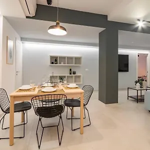 https://the-victory-loft.italymilanhotels.net